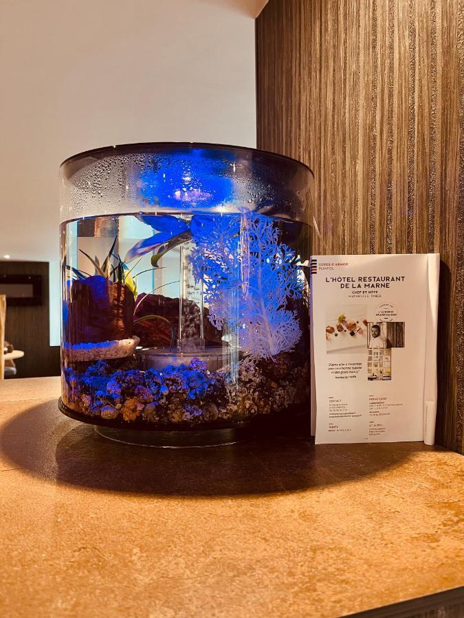 Hotel Restaurant De La Marne Пампол Екстериор снимка